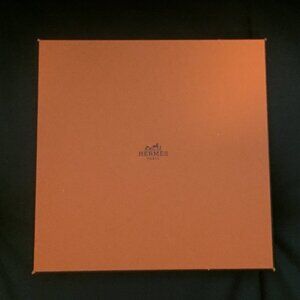 Hermes empty storage scarf box